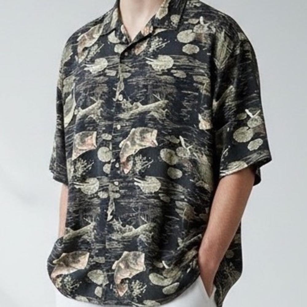 Bit & Bridle Outfitters Mens XL Bass Fishing Shirt Cotton Short Sleeve cabin‎